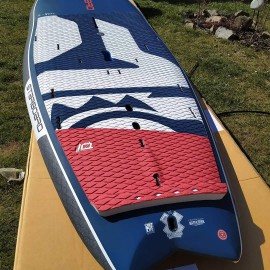 Paddleboard nebo windsurf pro foil